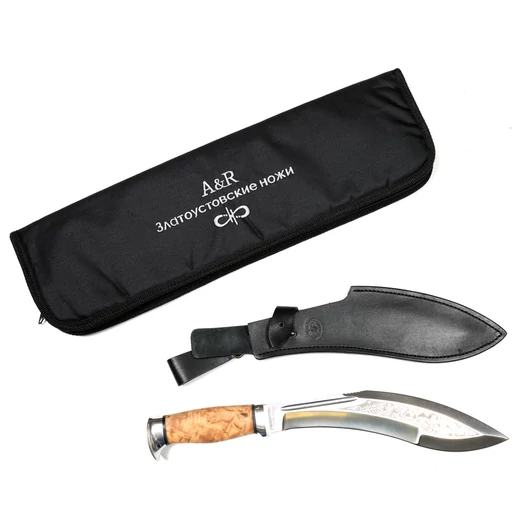 Kizlyar Kukri kés, szilfa maroklat